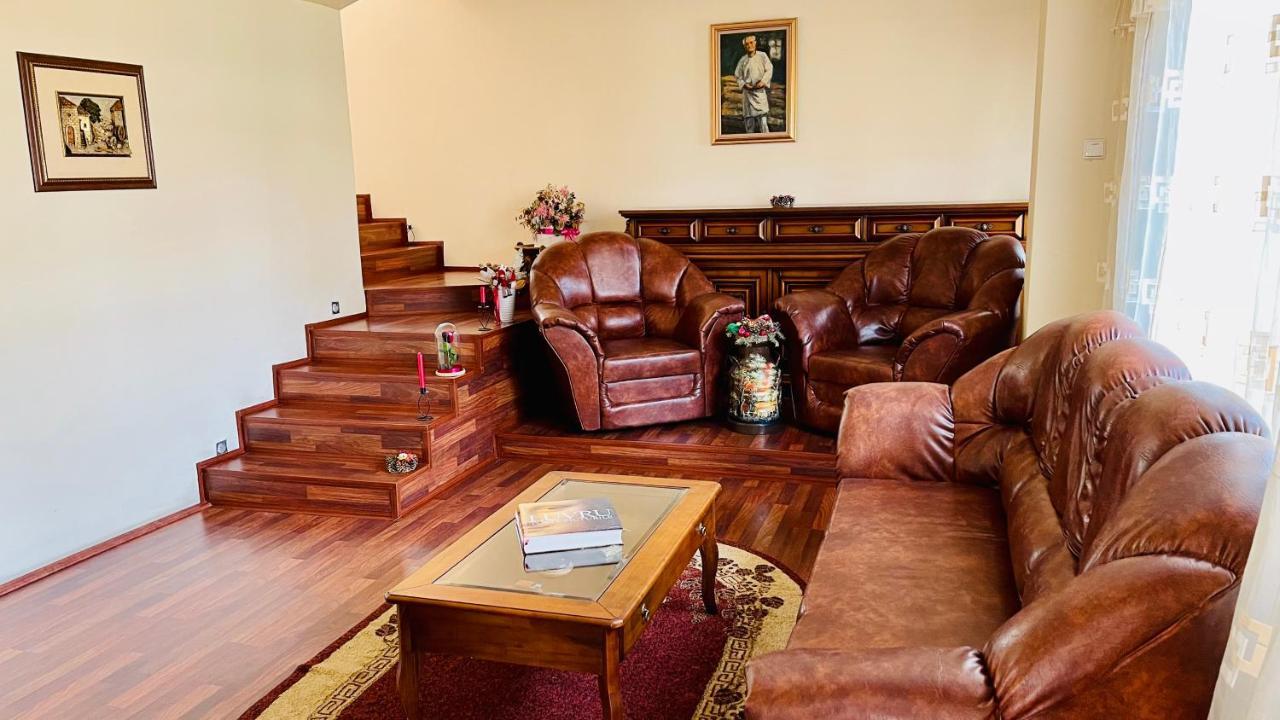 Leto House Apartman Zsilvásárhely Kültér fotó
