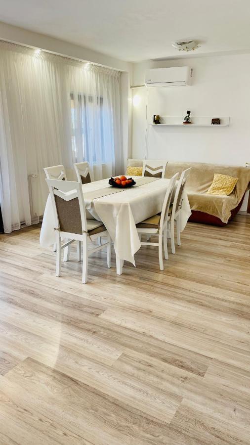 Leto House Apartman Zsilvásárhely Kültér fotó