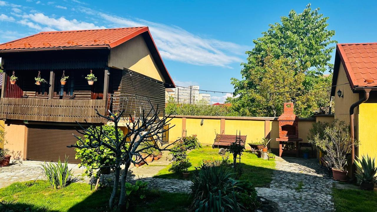 Leto House Apartman Zsilvásárhely Kültér fotó