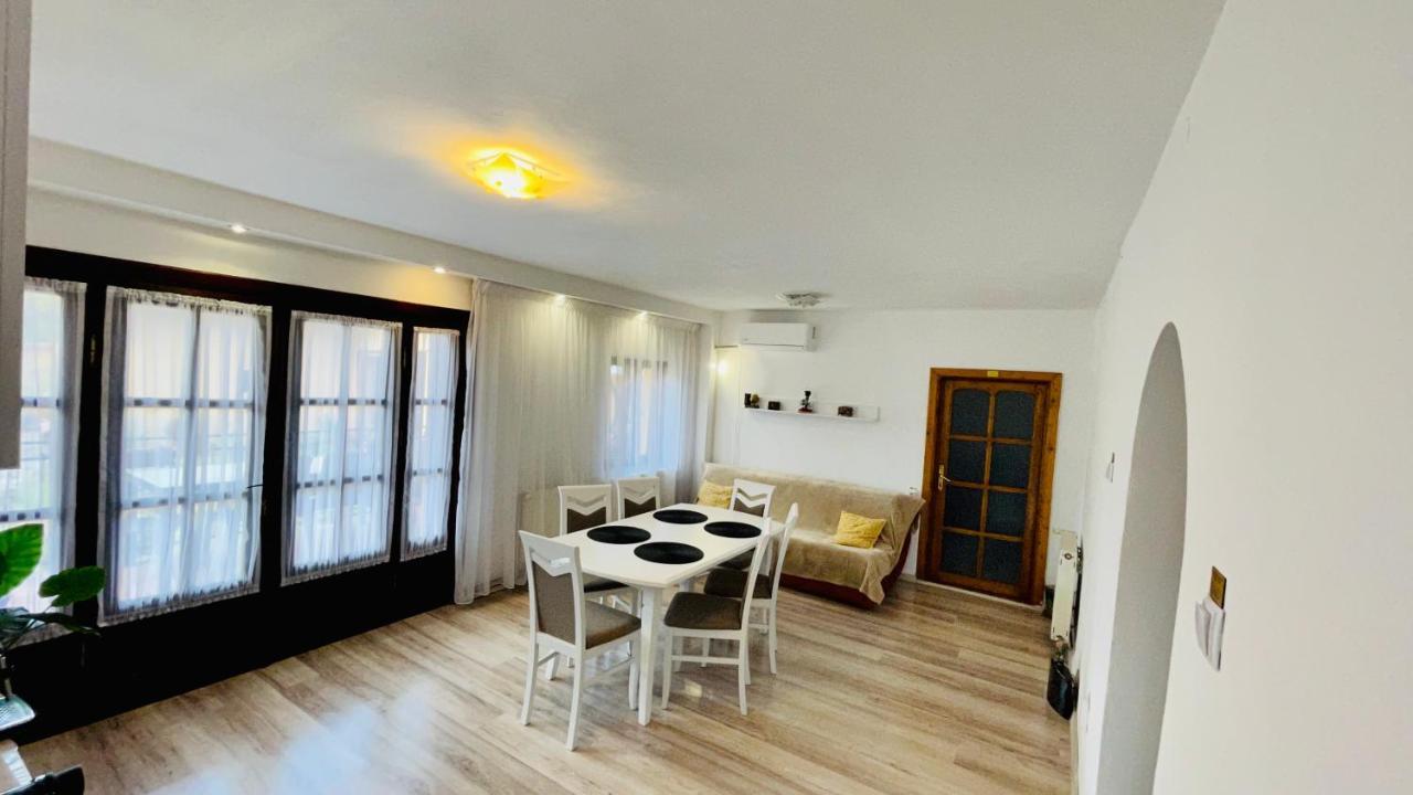 Leto House Apartman Zsilvásárhely Kültér fotó