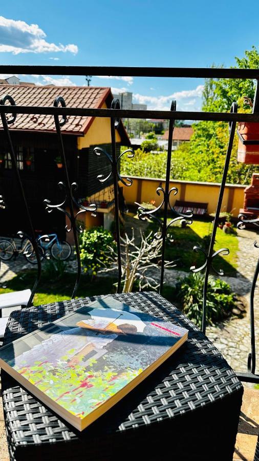 Leto House Apartman Zsilvásárhely Kültér fotó